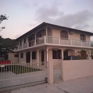 Apartamento De 2 Dormitórios, Florianópolis